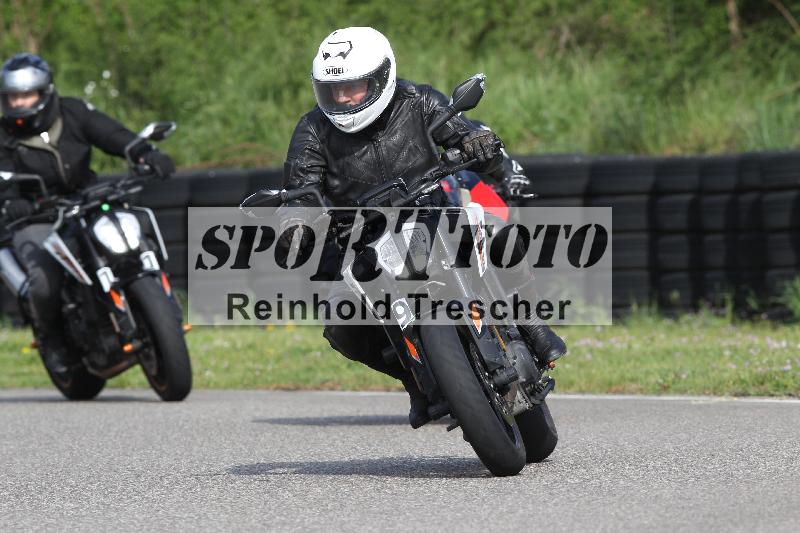 Archiv-2025/10 23.04.2025 Cornu Master School ADR/gruen-vert/9